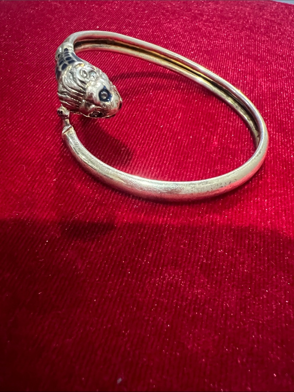 F#118-925 vintage Gold-Tone Fish Head Cuff Bracelet - Elegant Women’s Jewelry
